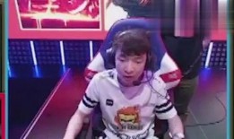 主播闪现在线观看,主播与粉丝的实时互动盛宴